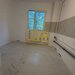Titan  3 camere 67 mp  3 min metrou Titan complet renovat